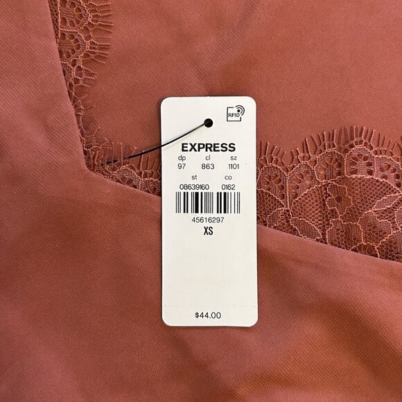 Express Womens Satin Lace Strap V-Neck Downtown Cami Desert Rose Size XS NWT $44 - Picture 14 of 16